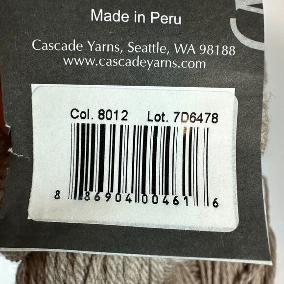 Cascade Yarns 220 The Heathers #8012 Peruvian Wool Doeskin - Lot of 2 - Picture 5 of 8